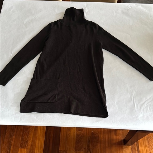 CAbi Fireside Turtleneck #3476 - size M - EUC - Picture 7 of 10